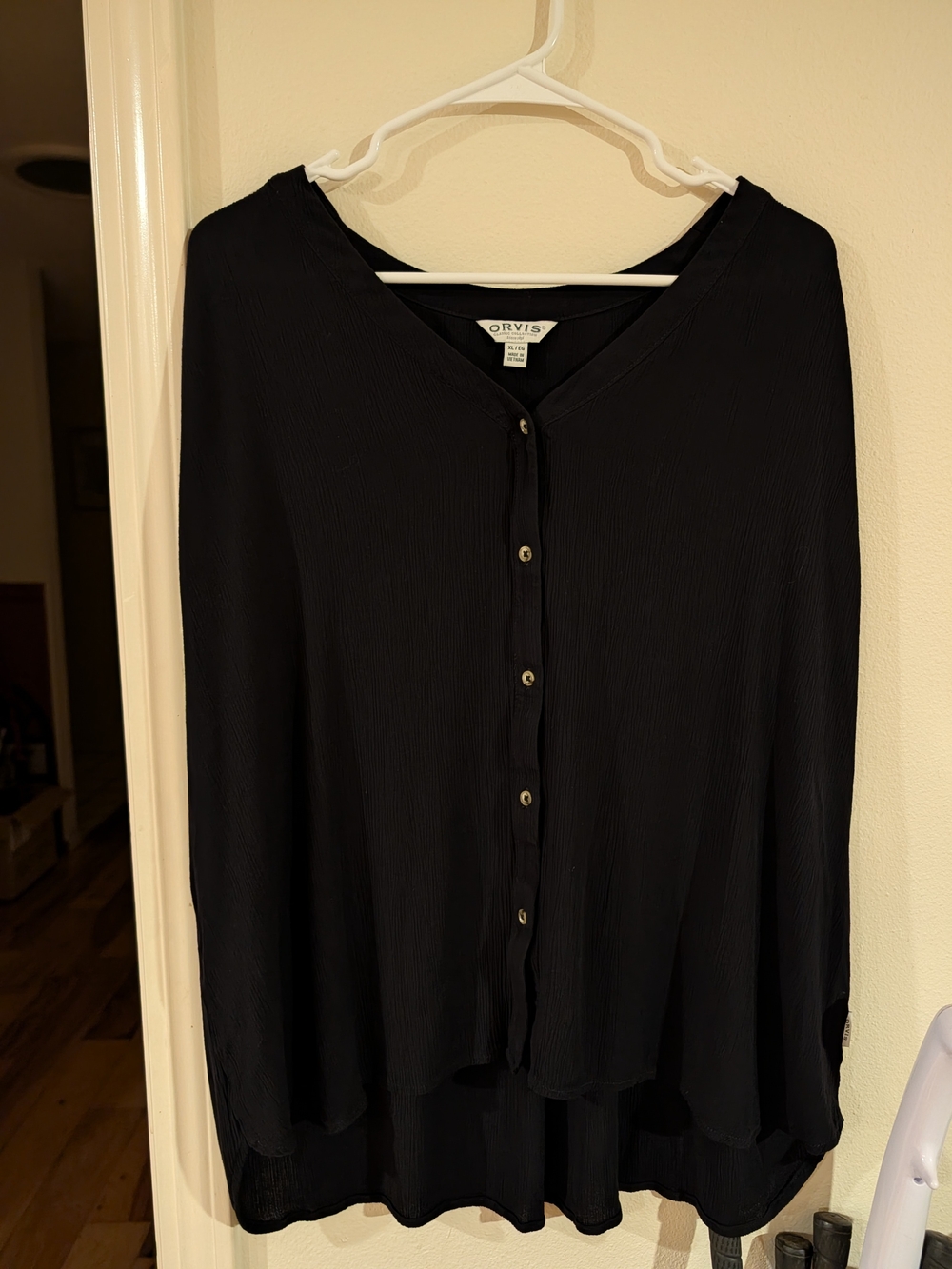 Orvis Black V-Neck Button-Front Women's Top
